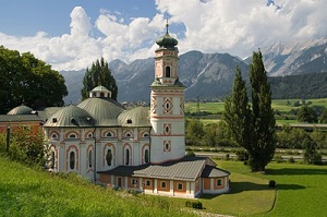 Touring Innsbruck