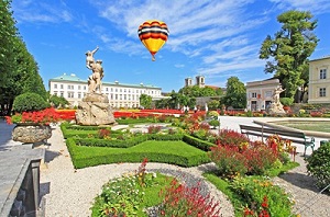 Globus Salzburg